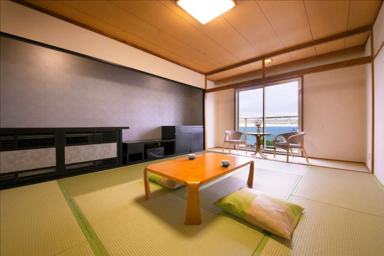 Seaside Hotel Maiko Villa Кобе Экстерьер фото
