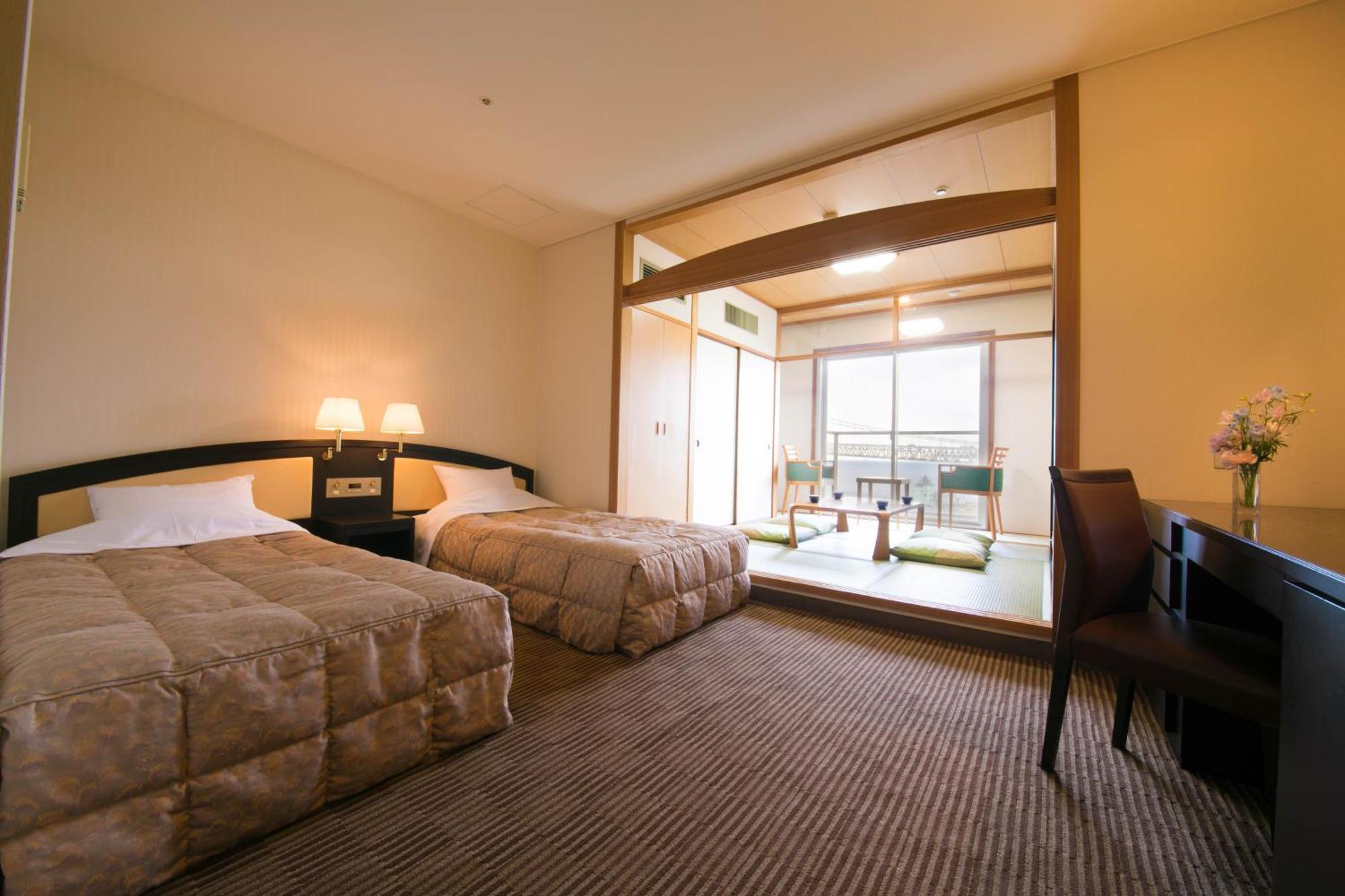 Seaside Hotel Maiko Villa Кобе Экстерьер фото
