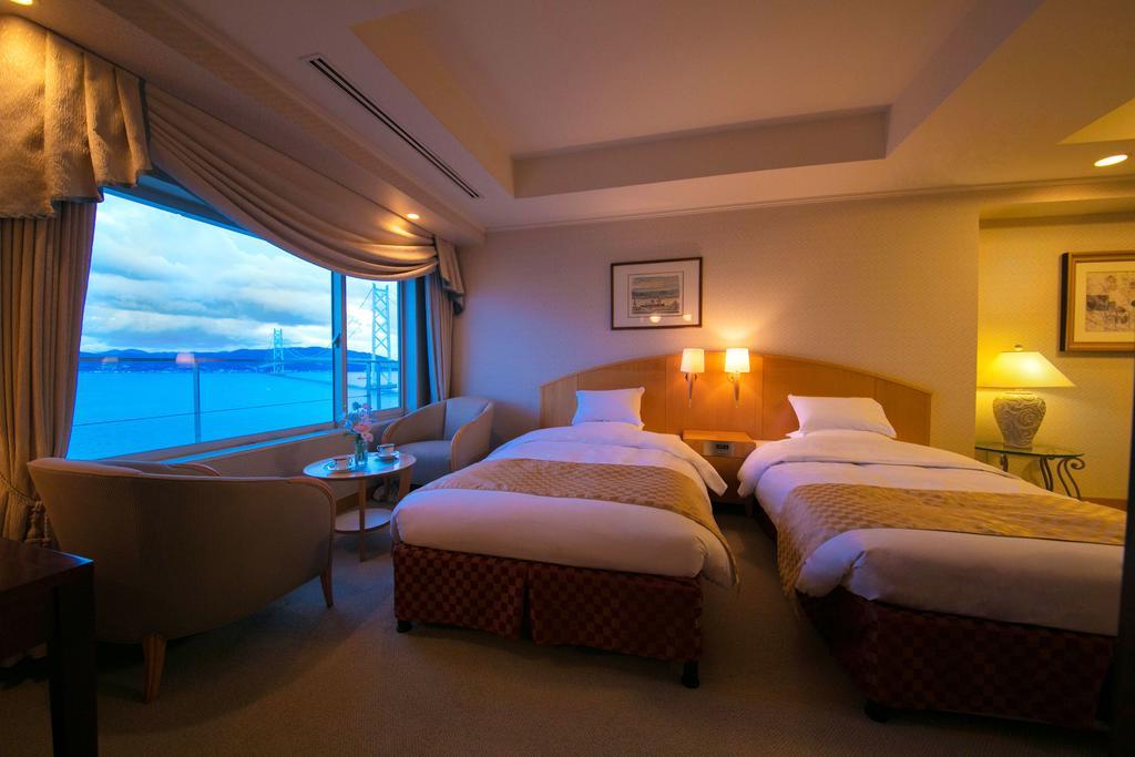 Seaside Hotel Maiko Villa Кобе Экстерьер фото