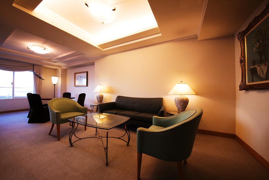 Seaside Hotel Maiko Villa Кобе Экстерьер фото