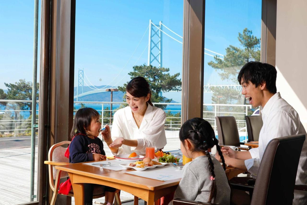 Seaside Hotel Maiko Villa Кобе Экстерьер фото